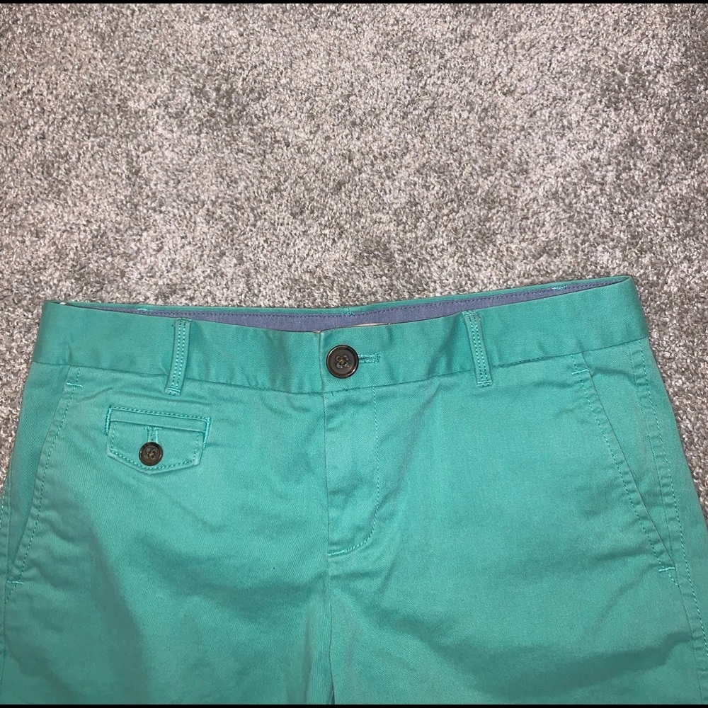 Banana Republic City Chino Green shorts size 0 - Picture 4 of 11